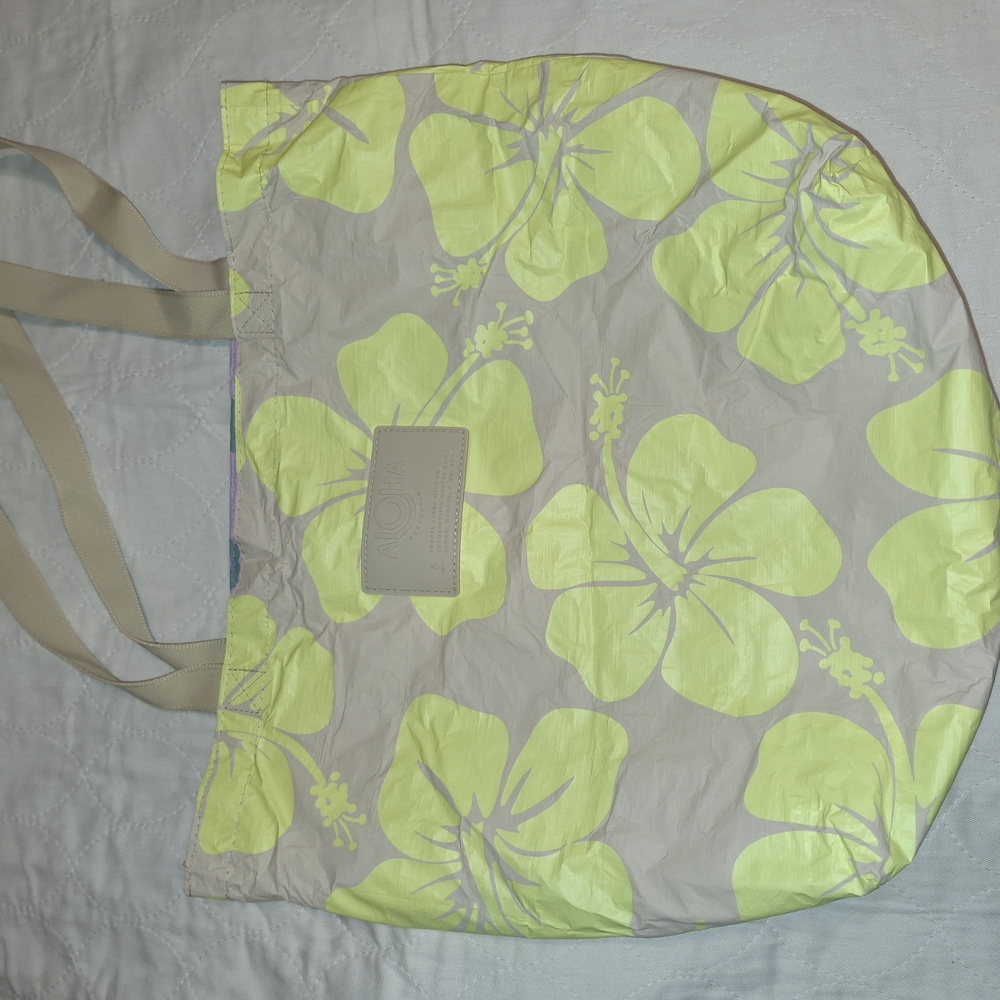 ALOHA Collection Yellow and Gray Floral Accessory